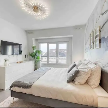 Апартаменты Luxury House
