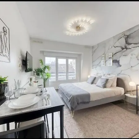 Luxury House Апартаменты Кан